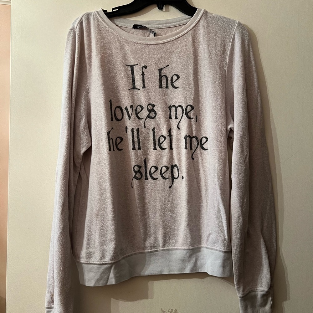 Wild fox sweater